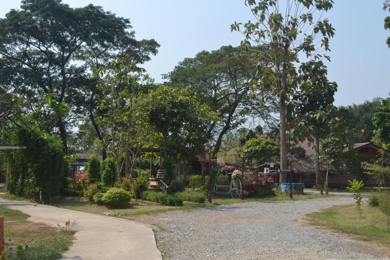 Sisatchanalai Heritage Resort Si Satchanalai Exteriör bild